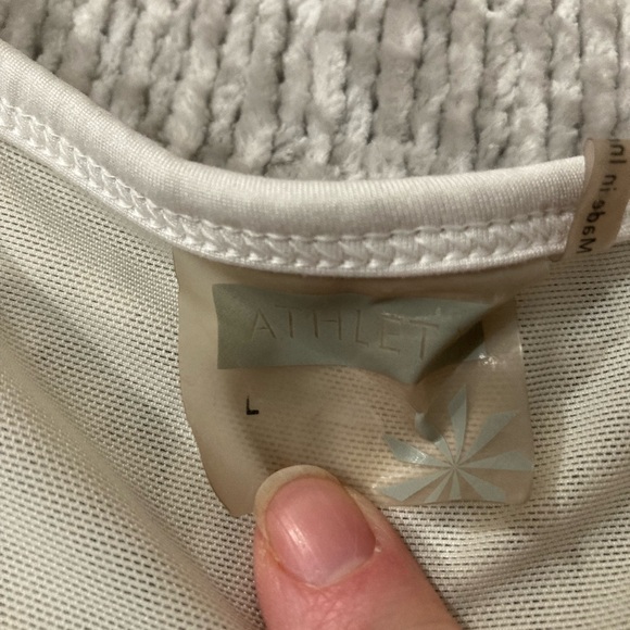 Athleta Purple Medallion Racerback Tank Top Size Large Boho Athletic - Picture 6 of 6